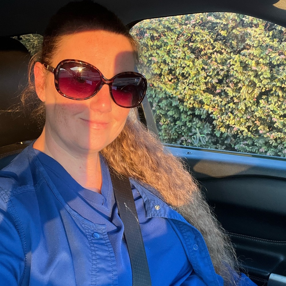 Meet your Posher, Anita